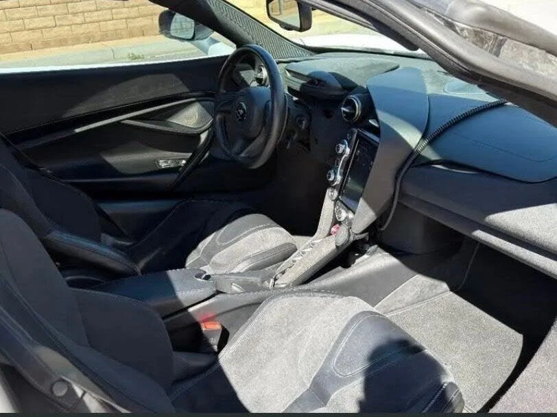 2020 McLaren 720S - Image 20 of 29