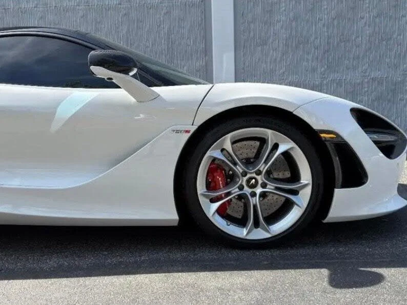 2020 McLaren 720S - Image 15 of 29