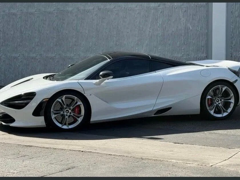 2020 McLaren 720S - Image 2 of 29