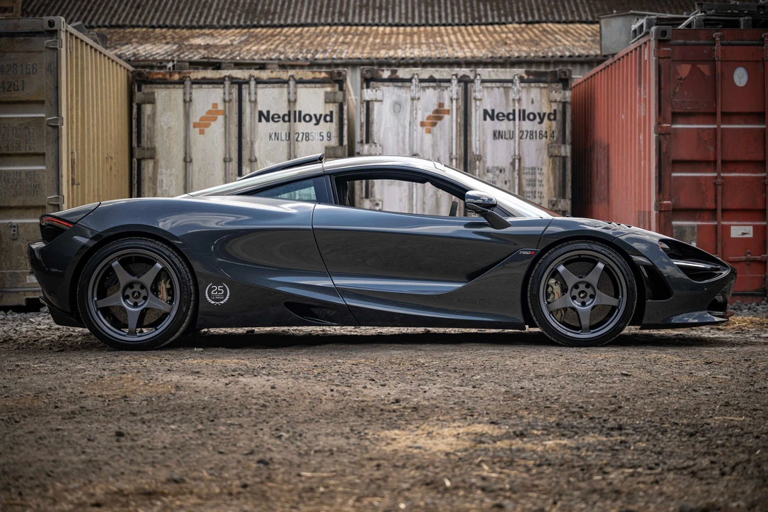 2020 McLaren 720S - Image 20 of 31
