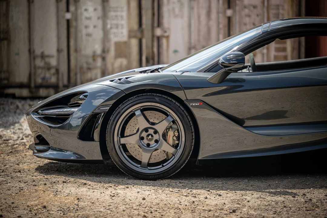 2020 McLaren 720S - Image 5 of 31