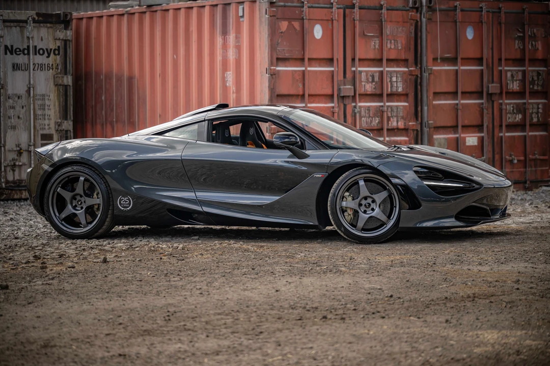 2020 McLaren 720S - Image 23 of 31