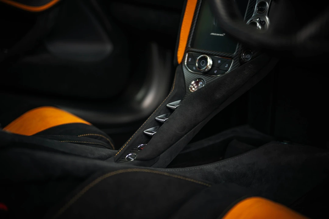2020 McLaren 720S - Image 21 of 31