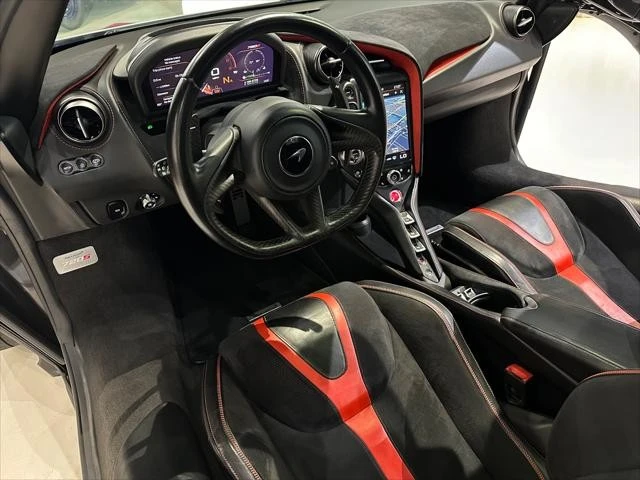 2020 McLaren 720S - Image 14 of 21