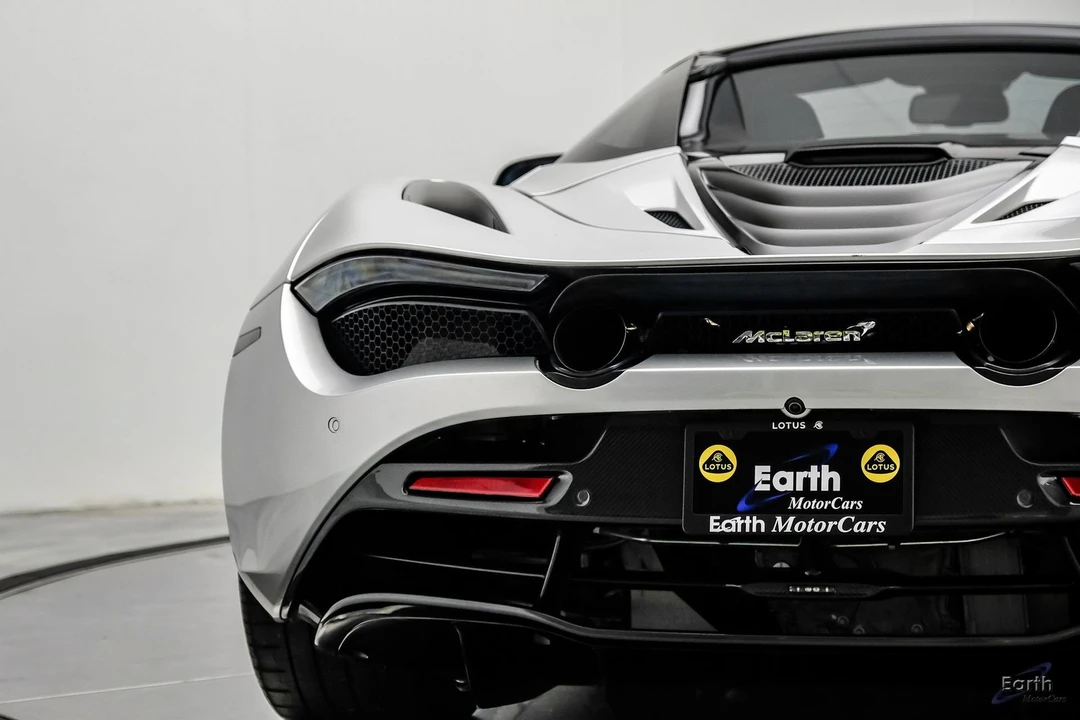 2020 McLaren 720S Spider - Image 18 of 21