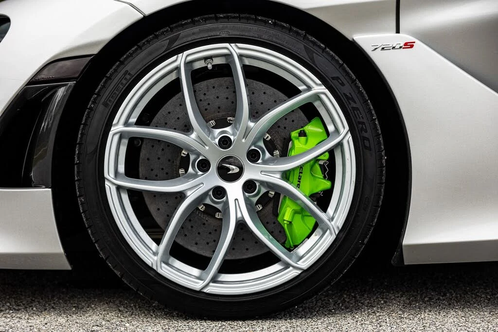2020 McLaren 720S Spider - Image 18 of 31