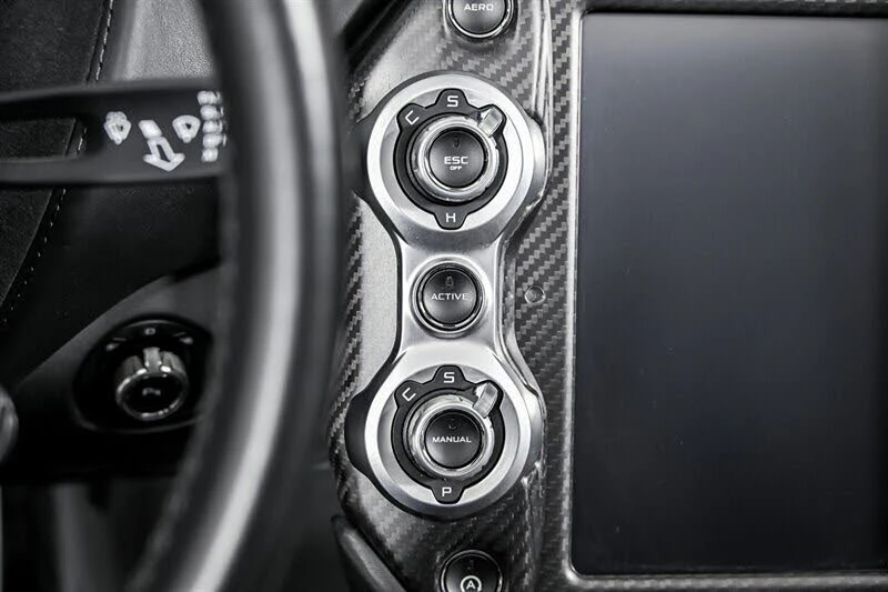 2020 McLaren 720S Spider - Image 30 of 31