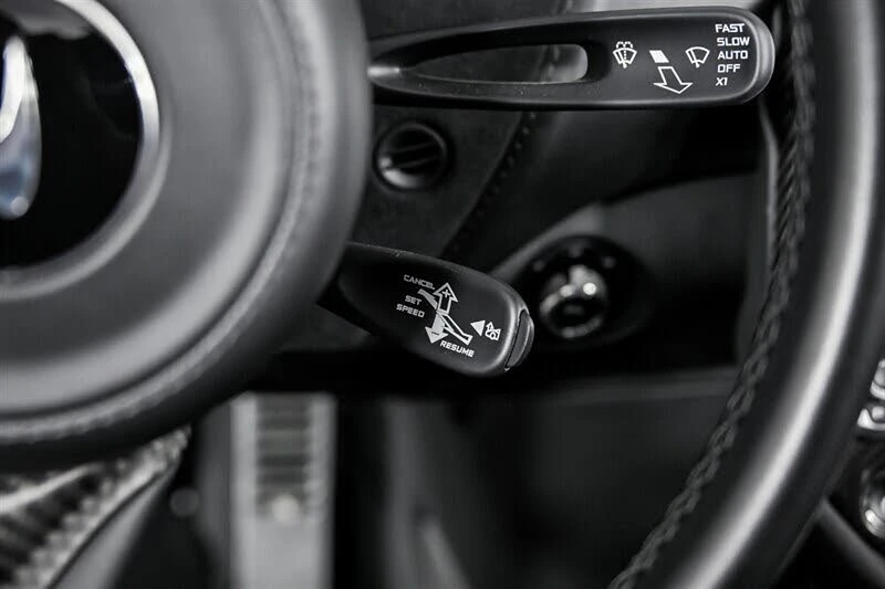 2020 McLaren 720S Spider - Image 28 of 31