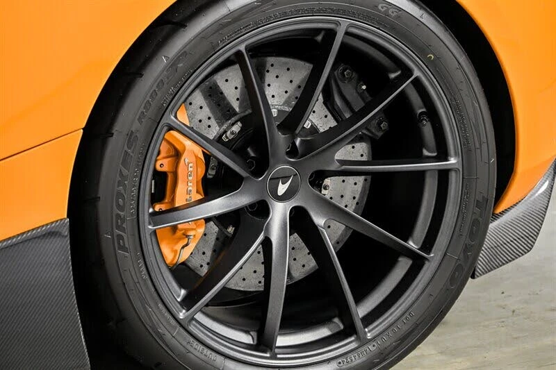 2020 McLaren 720S Spider - Image 14 of 31