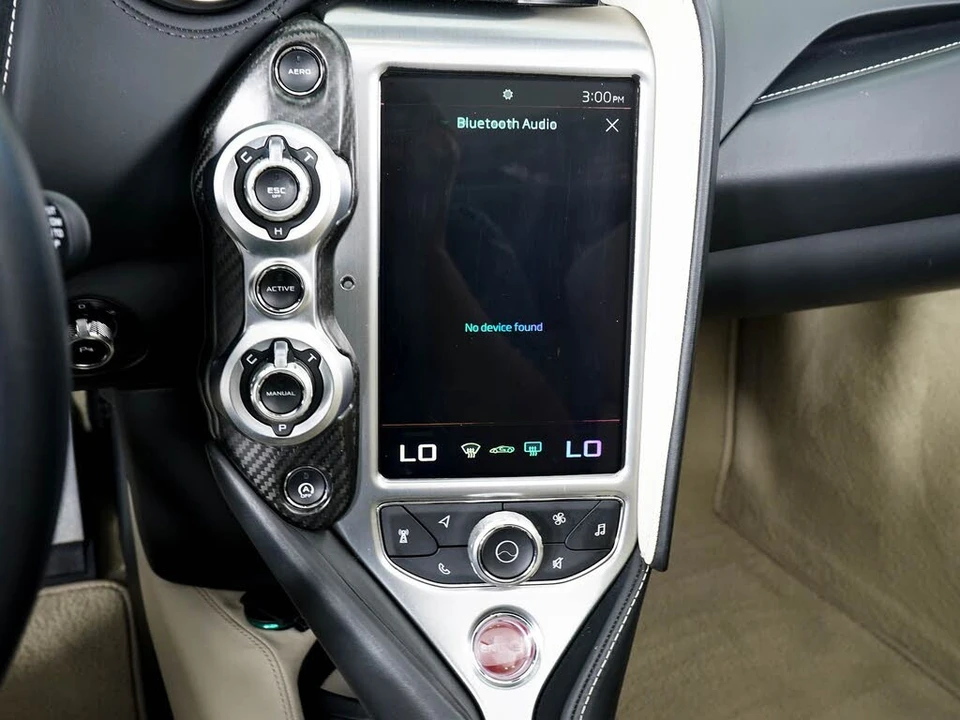 2020 McLaren 720S Spider - Image 27 of 31