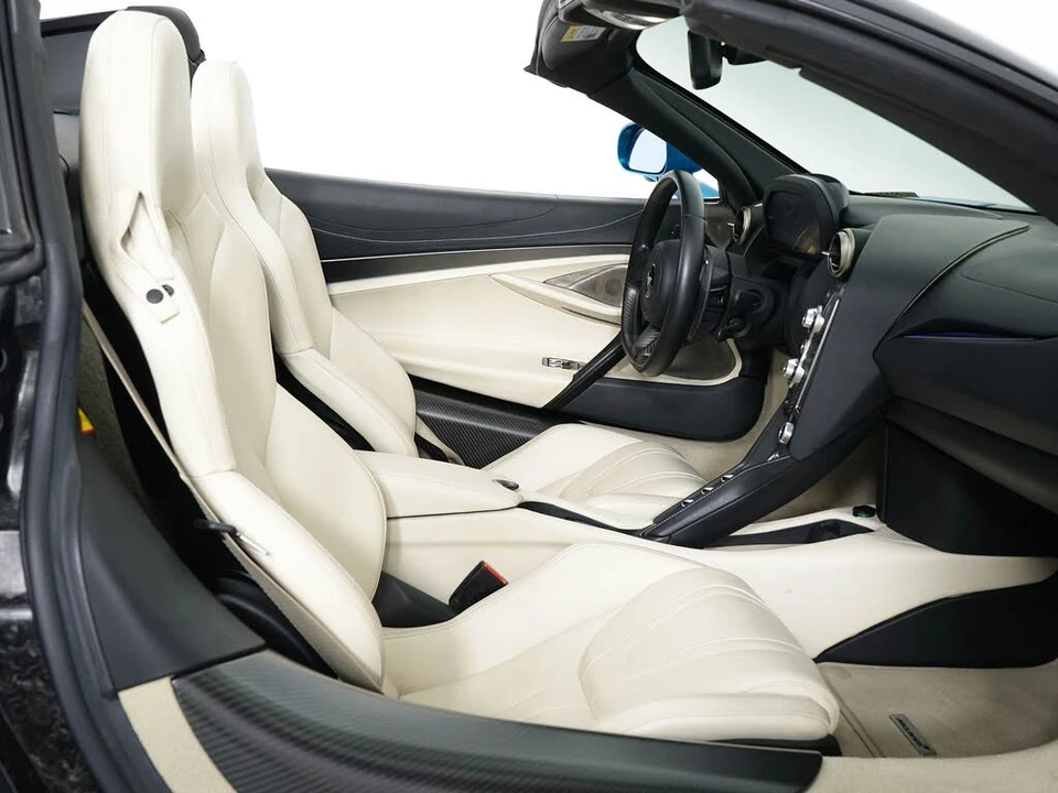 2020 McLaren 720S Spider - Image 30 of 31