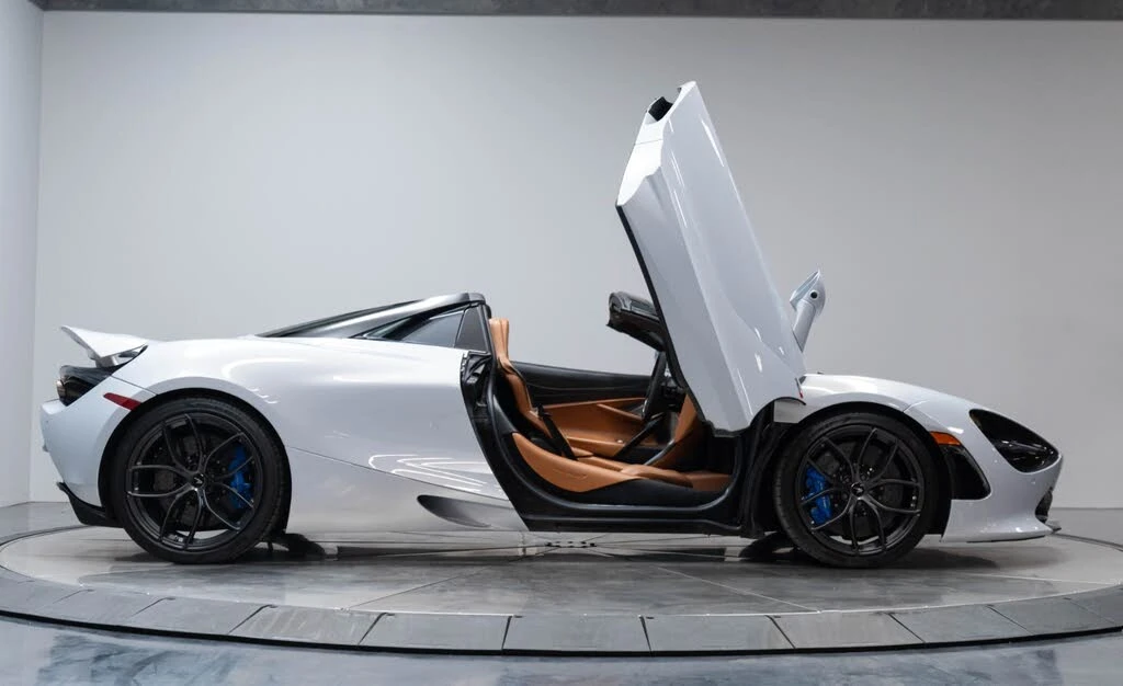 2020 McLaren 720S Spider - Image 23 of 31
