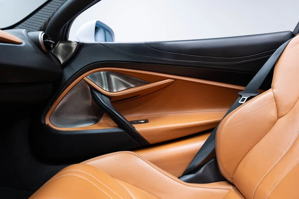 2020 McLaren 720S Spider - Image 17 of 31