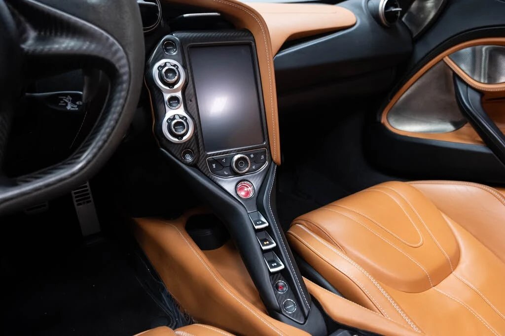 2020 McLaren 720S Spider - Image 15 of 31