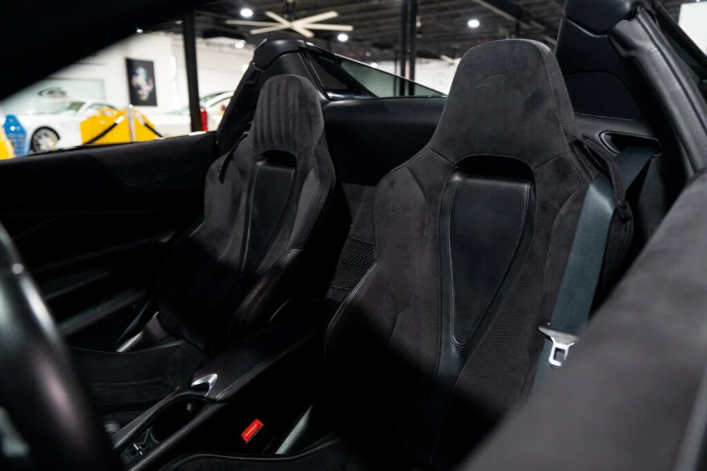 2020 McLaren 720S Spider - Image 18 of 31