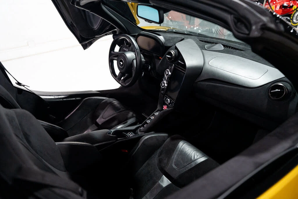 2020 McLaren 720S Spider - Image 19 of 31