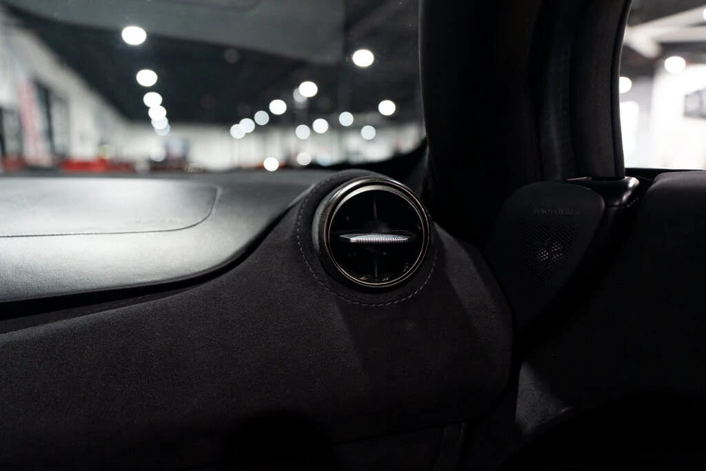 2020 McLaren 720S Spider - Image 29 of 31
