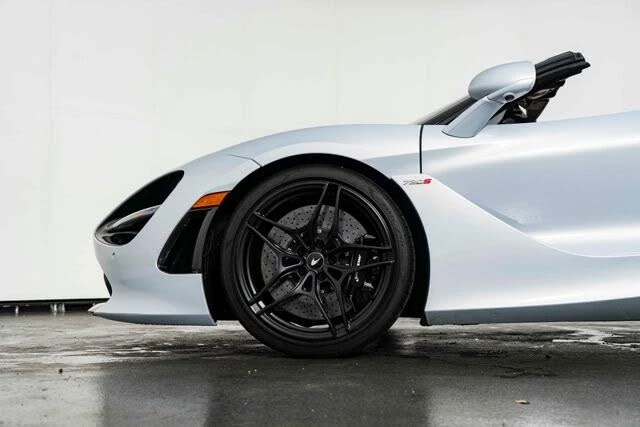2020 McLaren 720S Spider - Image 15 of 31