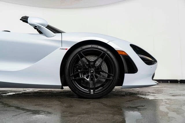 2020 McLaren 720S Spider - Image 14 of 31