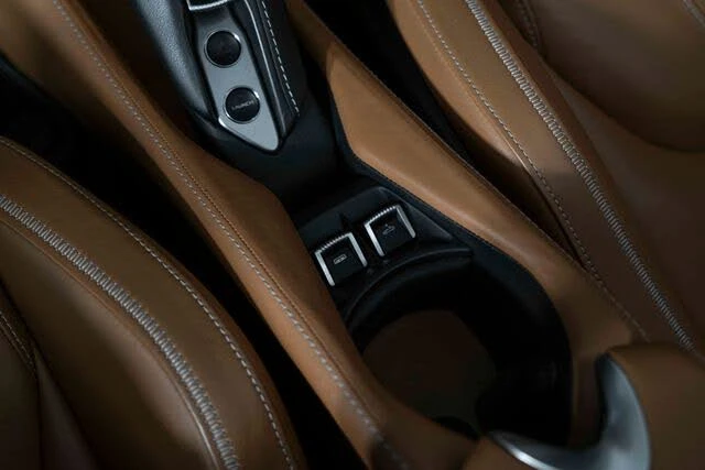 2020 McLaren 720S Spider - Image 27 of 31
