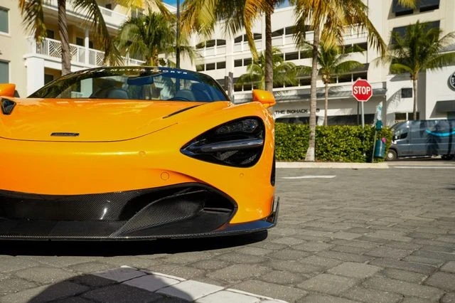 2020 McLaren 720S Spider - Image 8 of 21