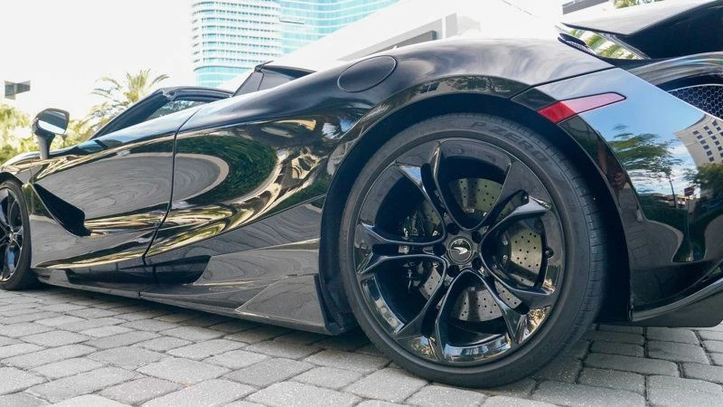 2020 McLaren 720S Spider - Image 19 of 21
