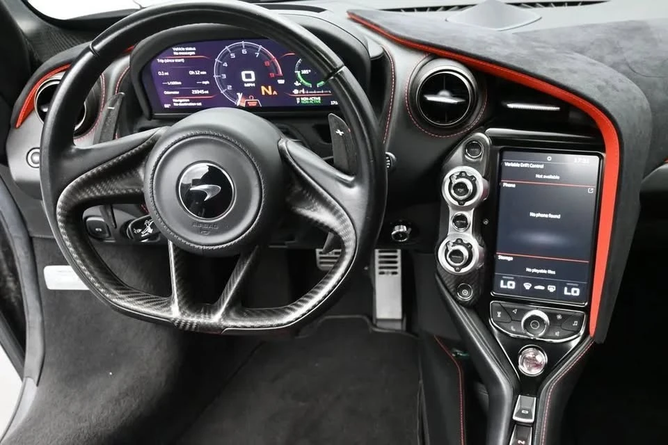 2020 McLaren 720S - Image 11 of 20