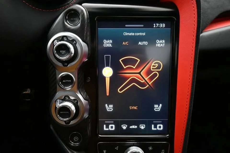 2020 McLaren 720S - Image 17 of 20