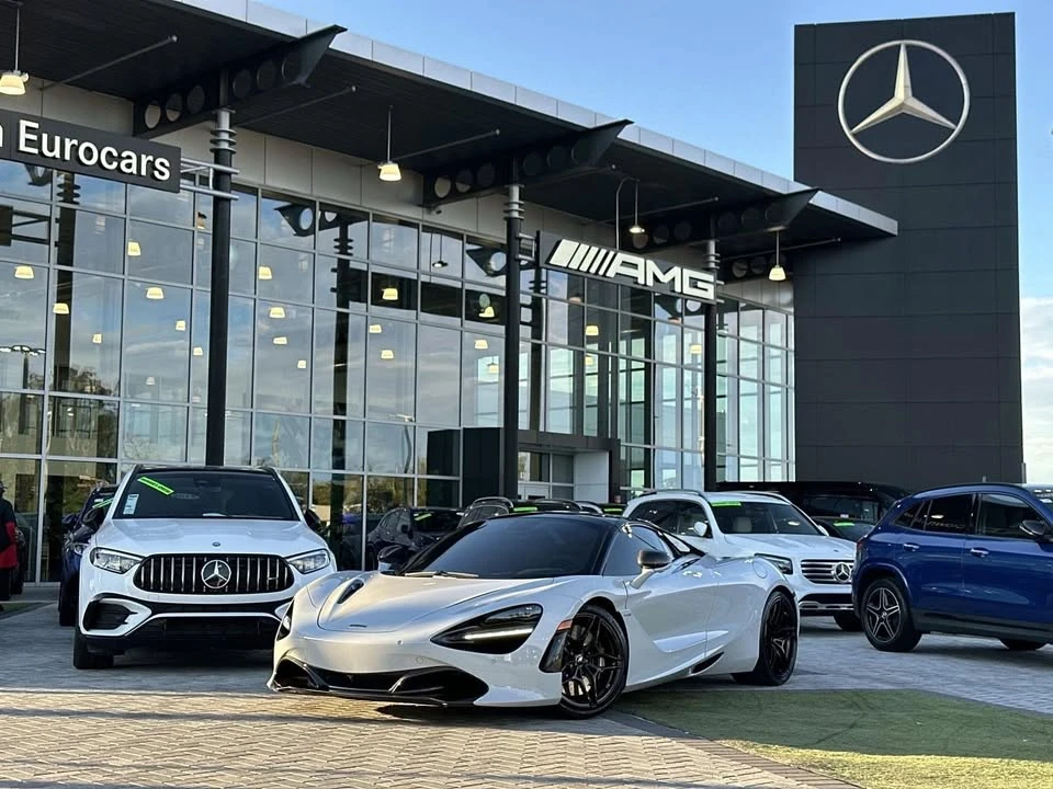 2020 McLaren 720S - Image 2 of 6