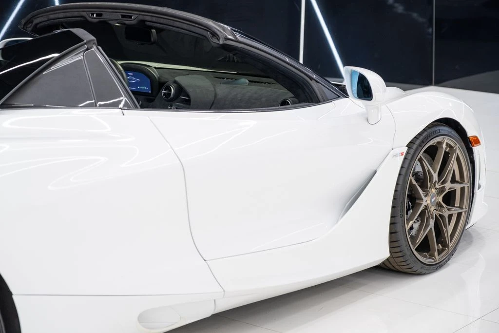 2020 McLaren 720S - Image 14 of 21