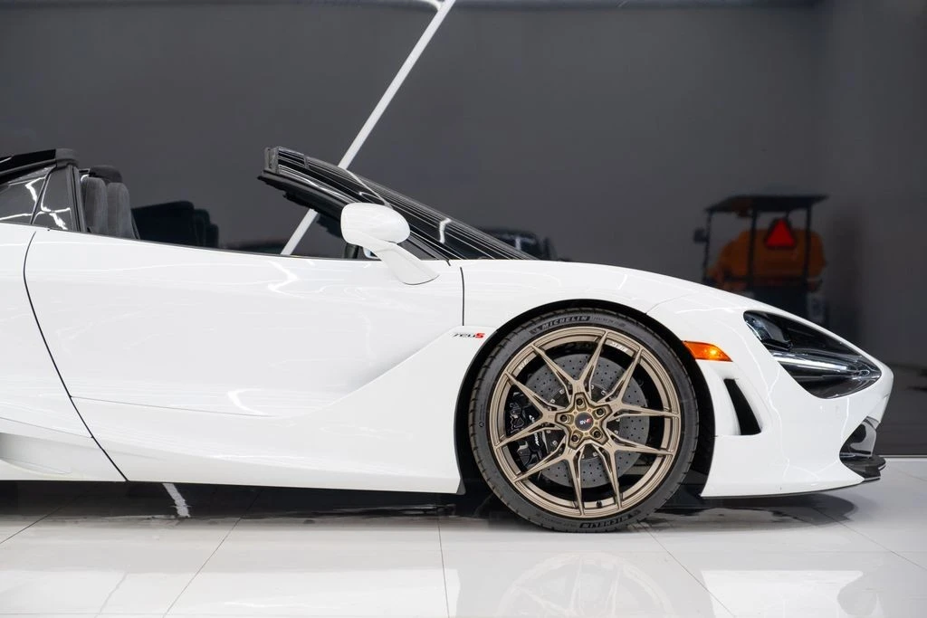 2020 McLaren 720S - Image 12 of 21
