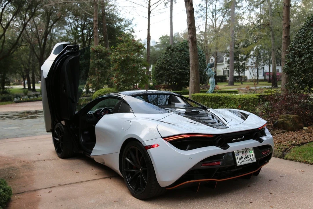 2020 McLaren 720S Spider - Image 10 of 31