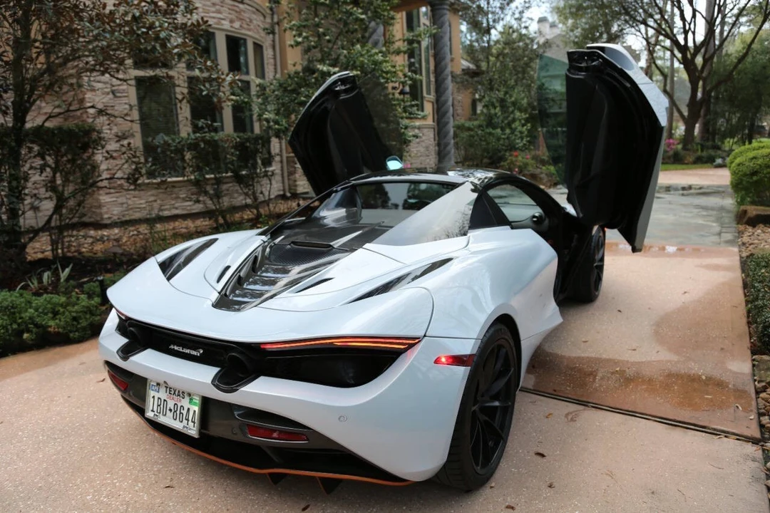 2020 McLaren 720S Spider - Image 13 of 31
