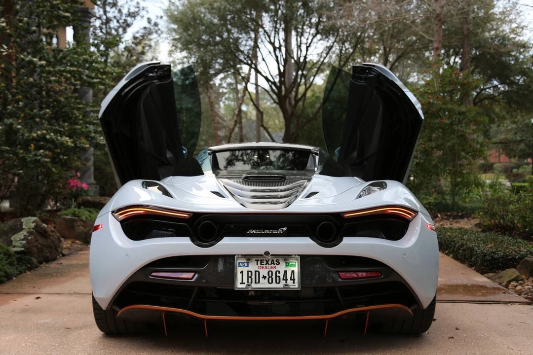 2020 McLaren 720S Spider - Image 16 of 31