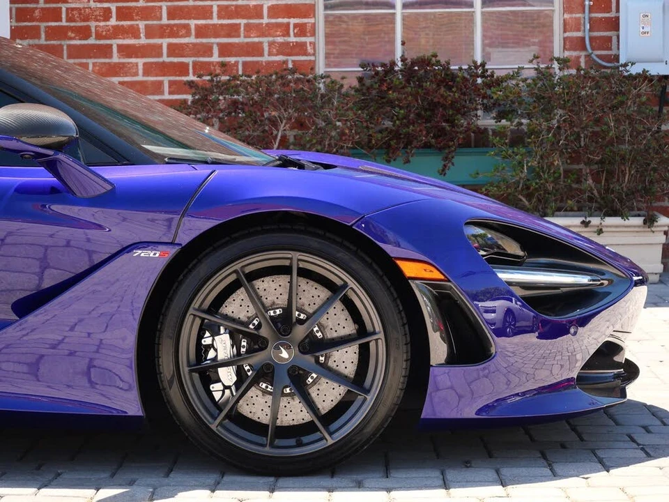 2020 McLaren 720S - Image 7 of 31