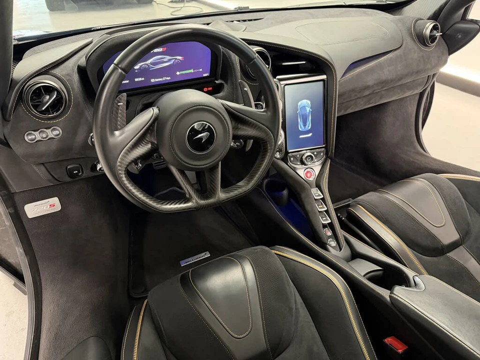 2020 McLaren 720S - Image 16 of 19