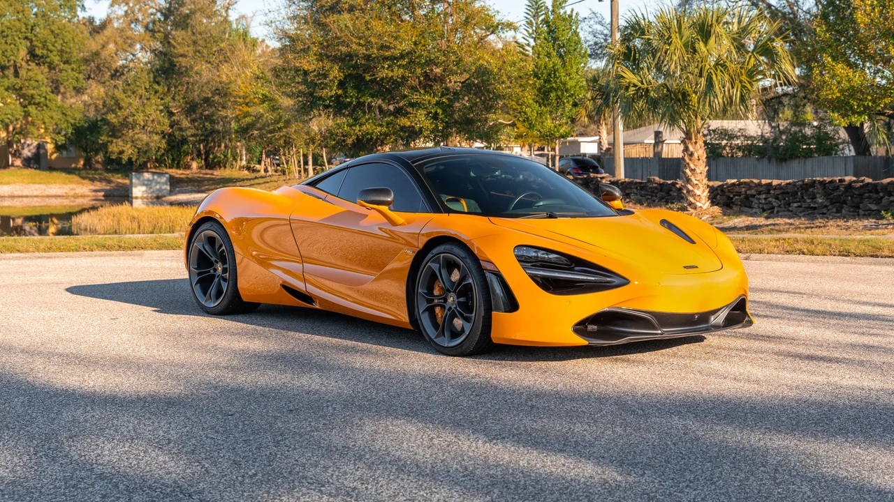 2020 McLaren 720S - Image 4 of 31