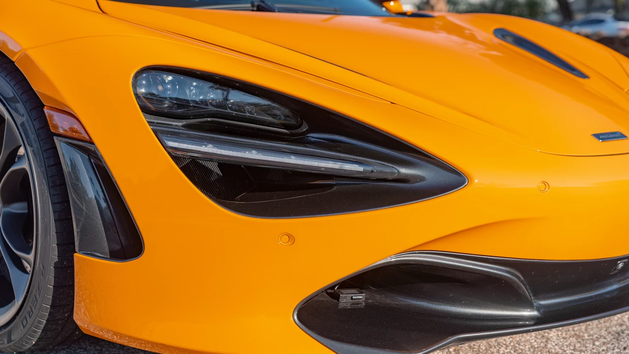 2020 McLaren 720S - Image 15 of 31