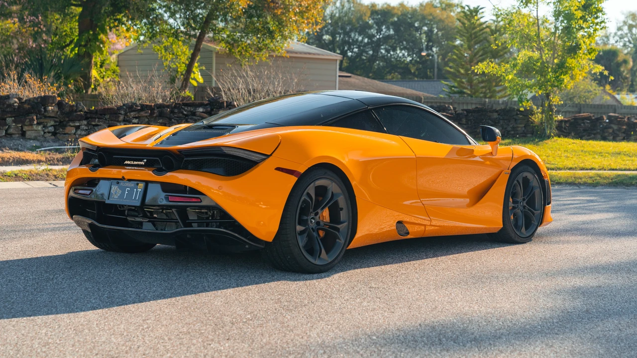 2020 McLaren 720S - Image 6 of 31