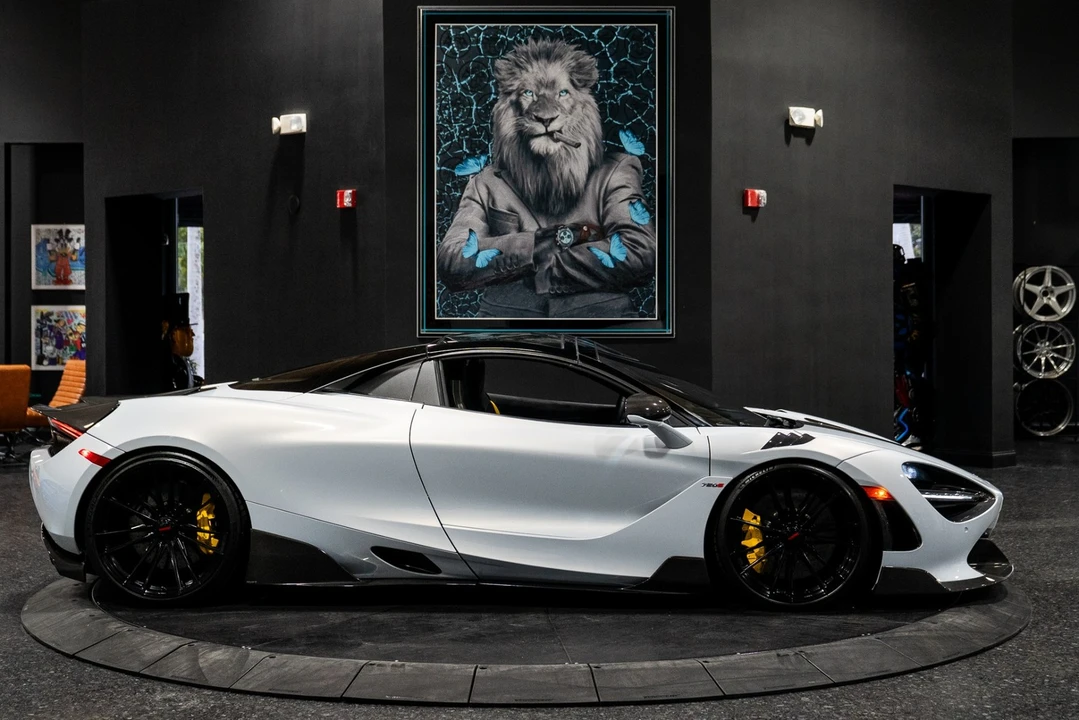 2020 McLaren 720S - Image 18 of 21