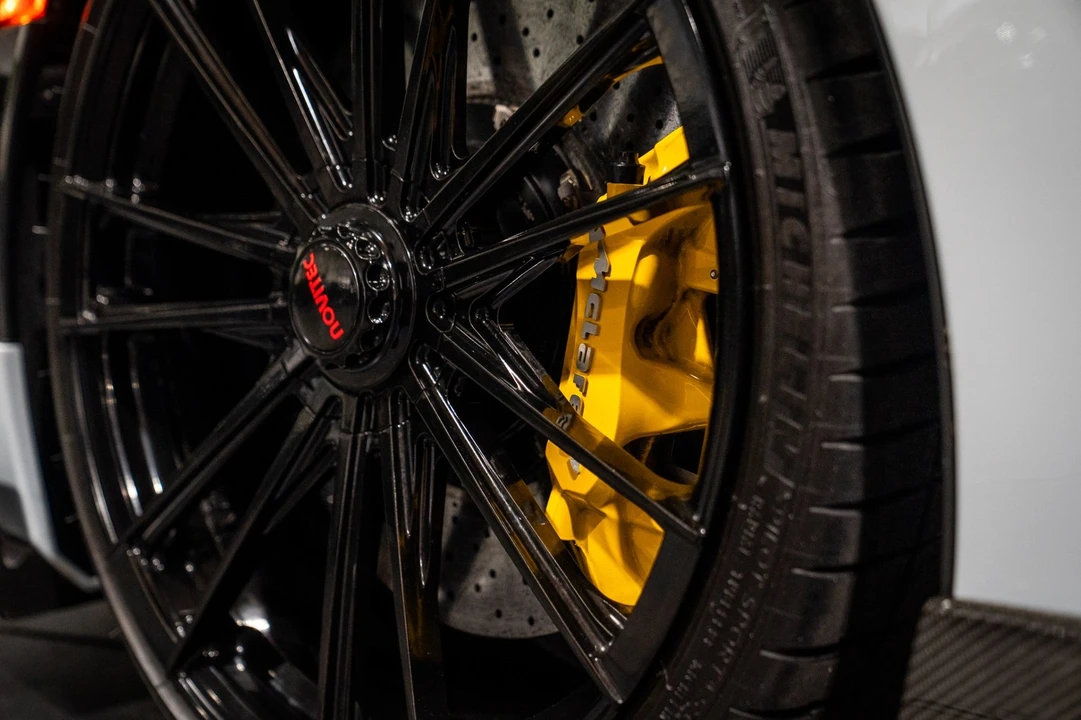 2020 McLaren 720S - Image 5 of 21