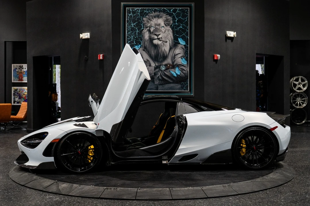2020 McLaren 720S - Image 6 of 21