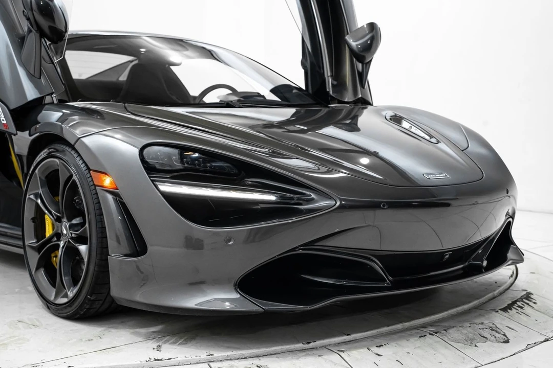 2020 McLaren 720S - Image 19 of 31
