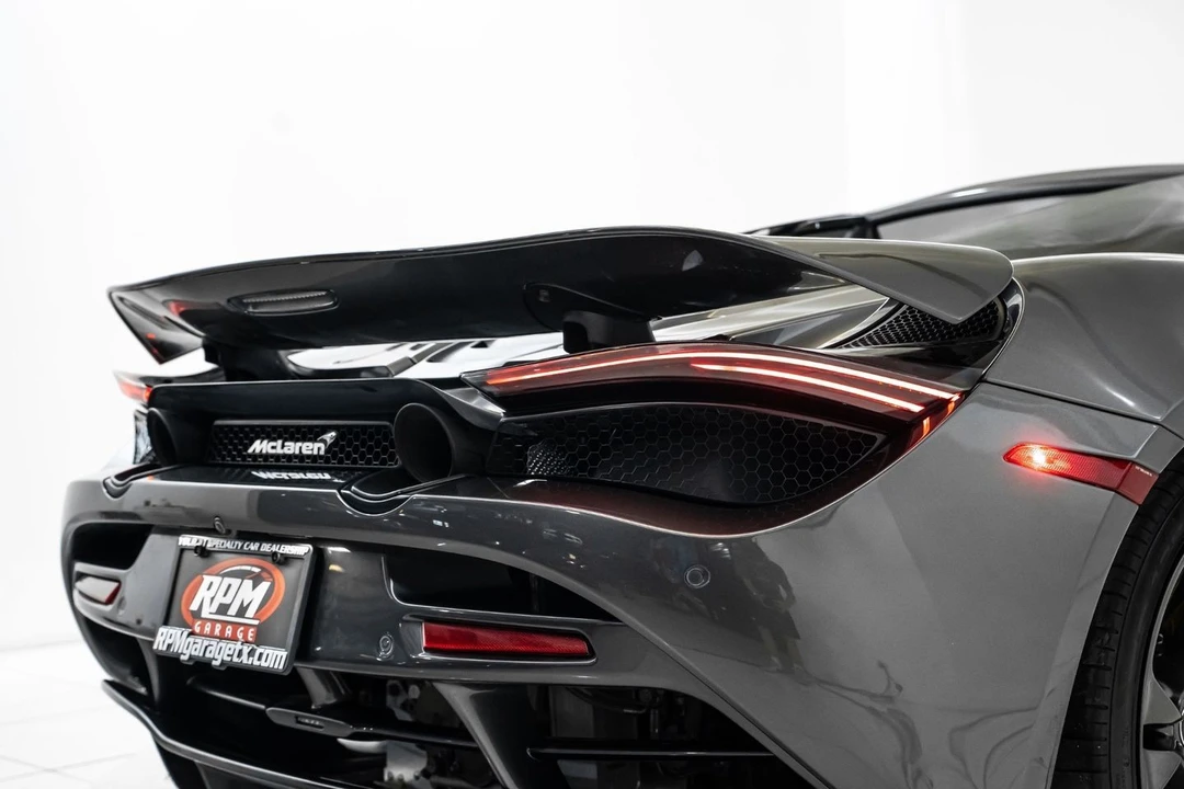 2020 McLaren 720S - Image 15 of 31