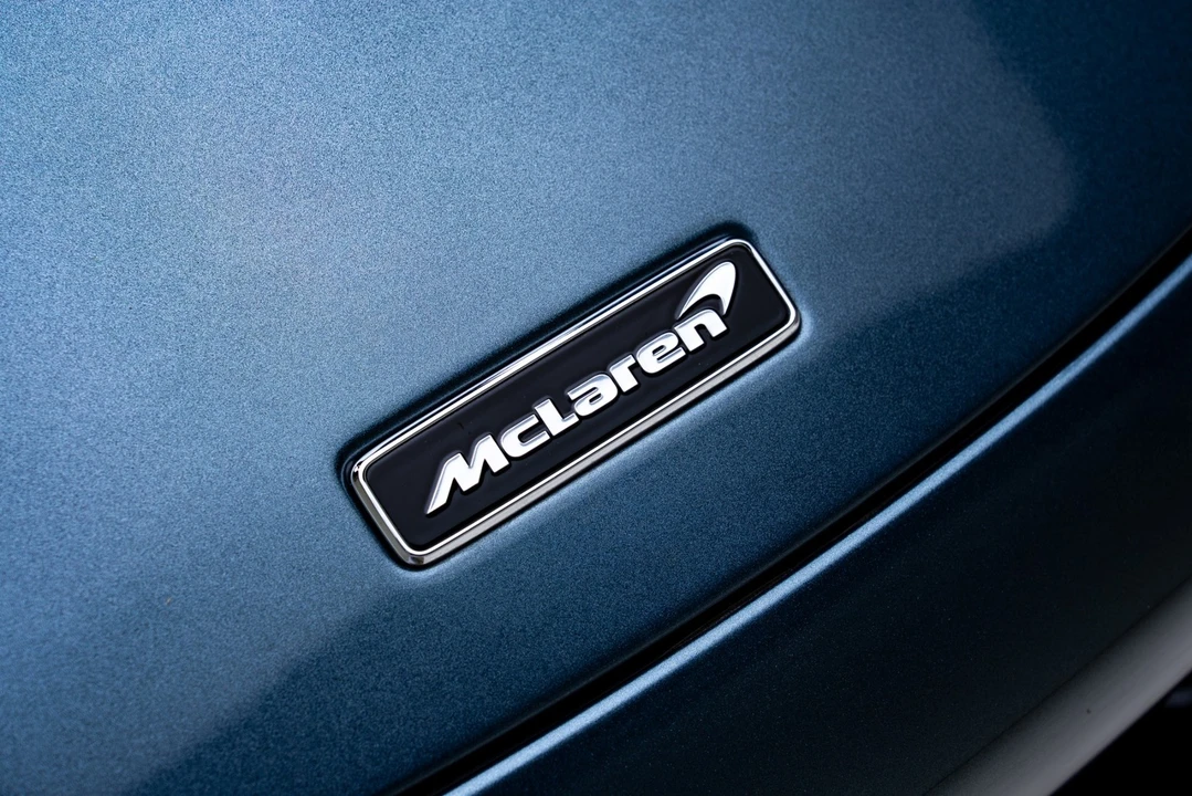 2020 McLaren 720S - Image 15 of 31