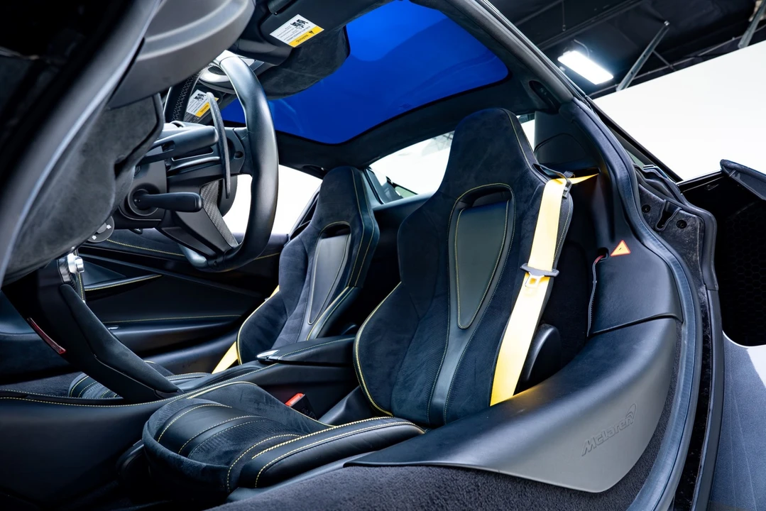 2020 McLaren 720S - Image 18 of 31