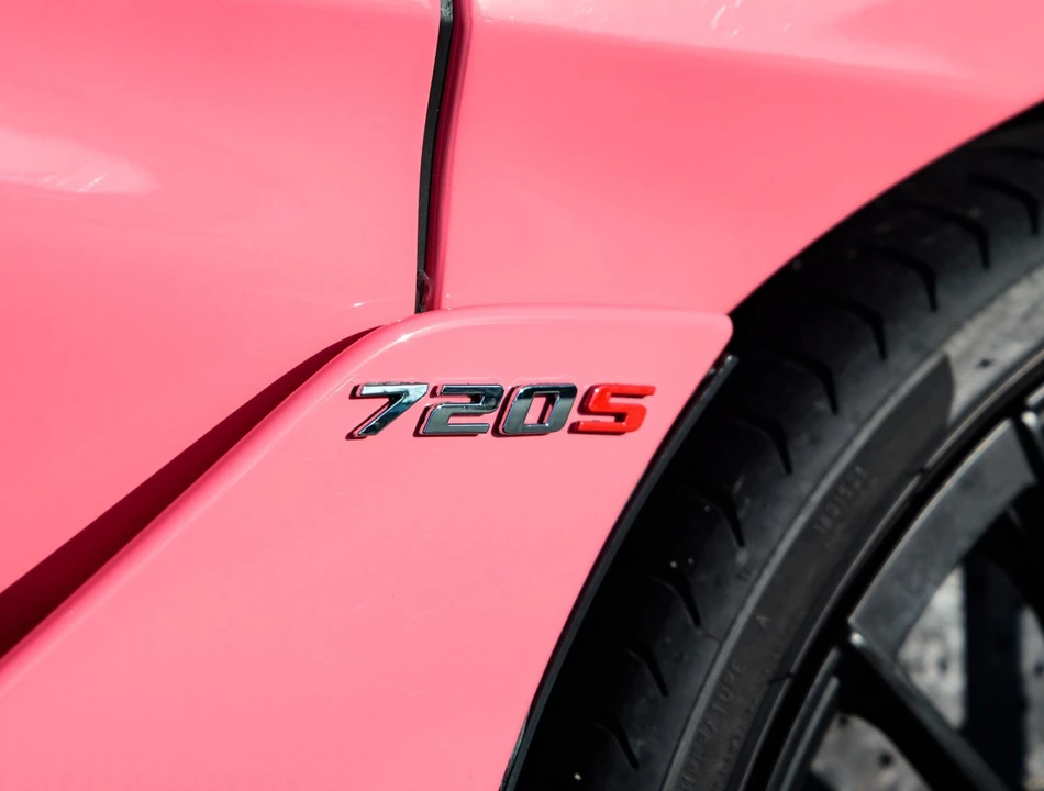2020 McLaren 720S - Image 12 of 31
