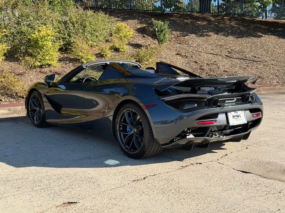 2020 McLaren 720S - Image 7 of 21