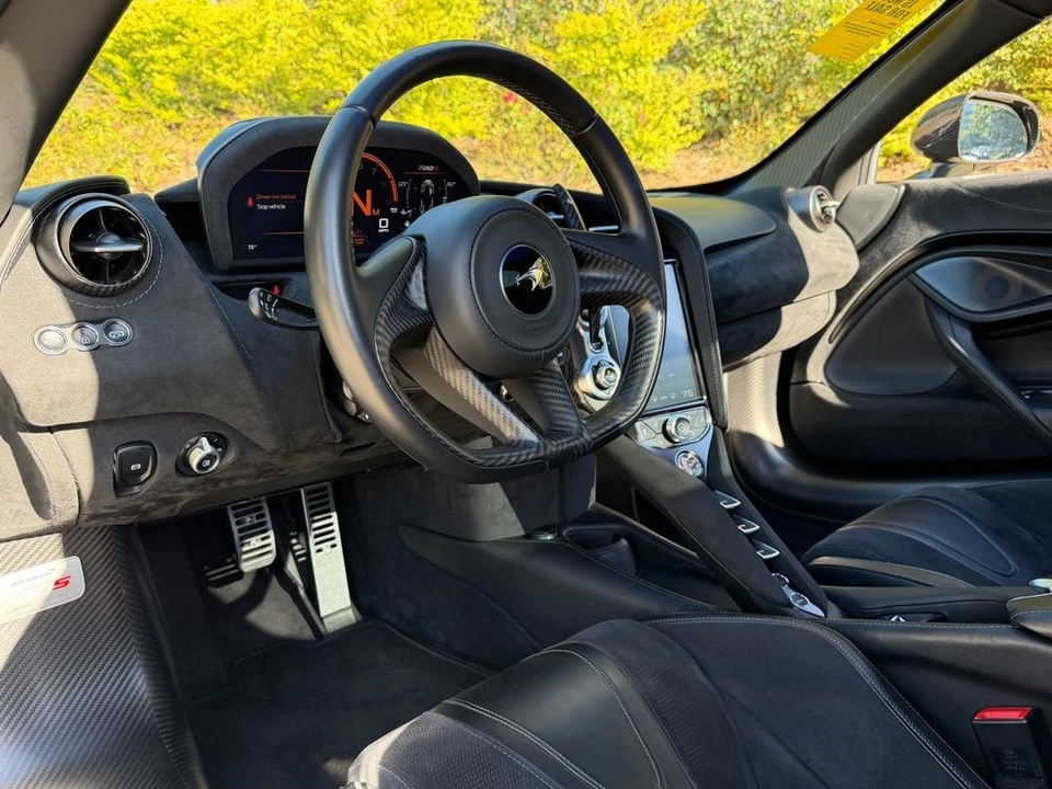 2020 McLaren 720S - Image 13 of 21