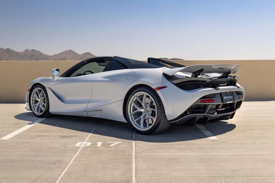 2020 McLaren 720S - Image 9 of 31